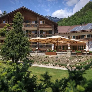 https://alphotel-ettal.com-bavaria.com
