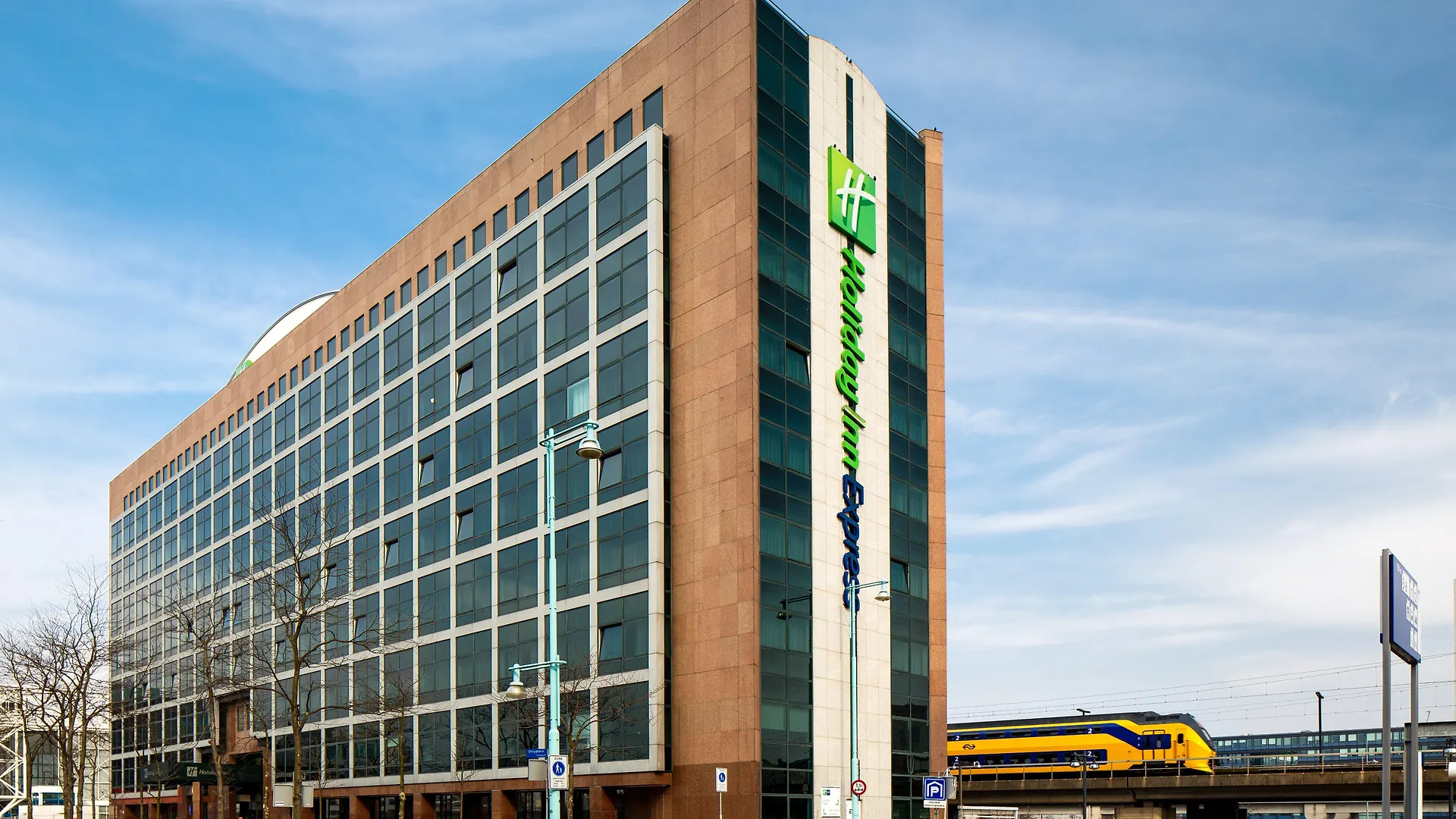 Holiday Inn Express Amsterdam - Sloterdijk Station By Ihg location