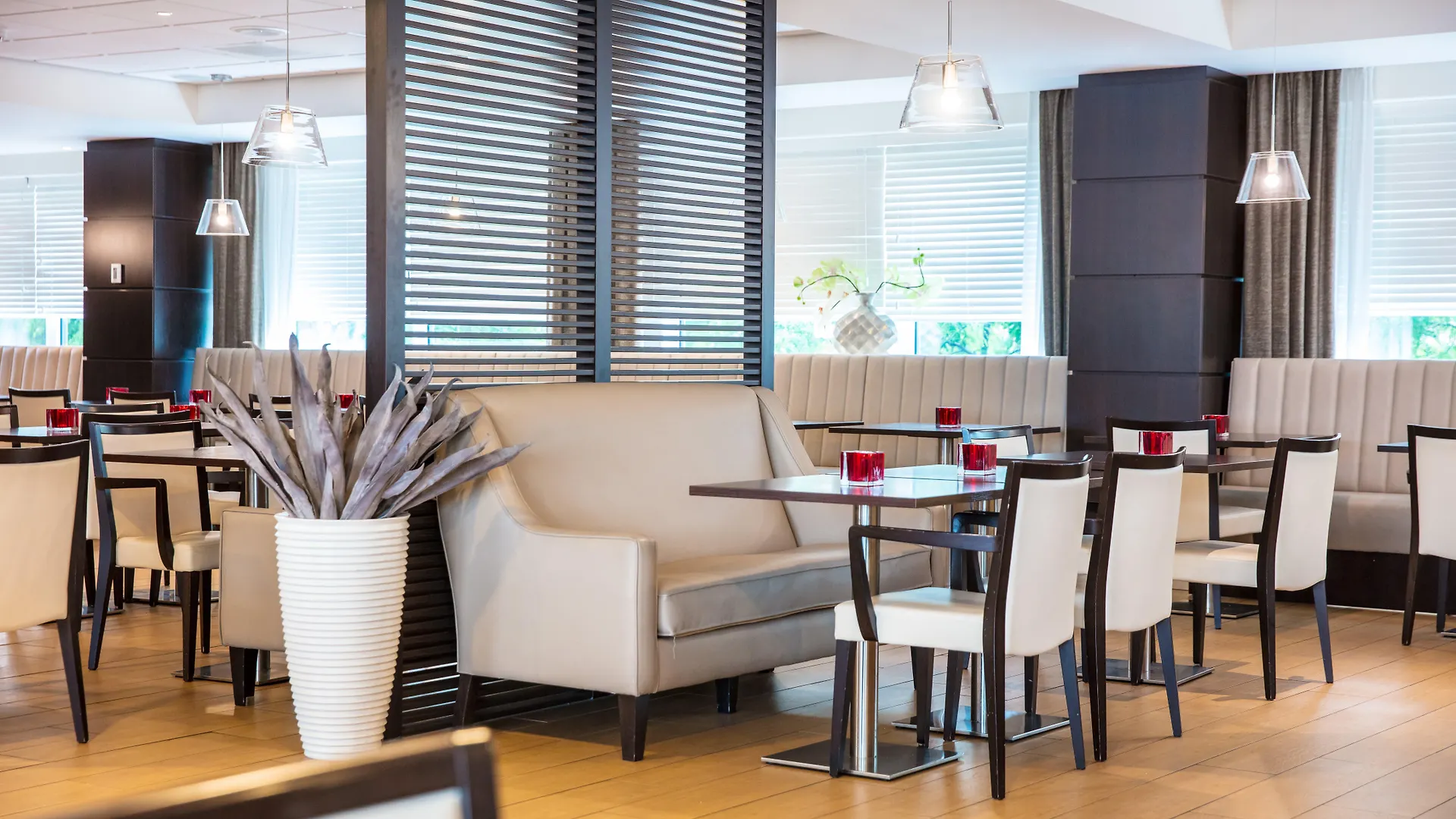 Holiday Inn Express Amsterdam - Sloterdijk Station By Ihg Hotel