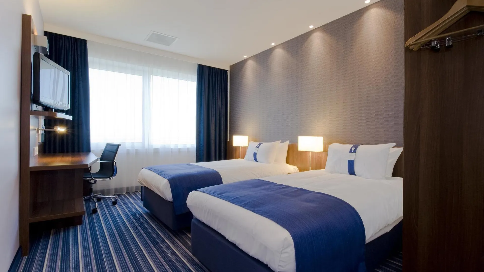 Hotel Holiday Inn Express Amsterdam - Sloterdijk Station By Ihg