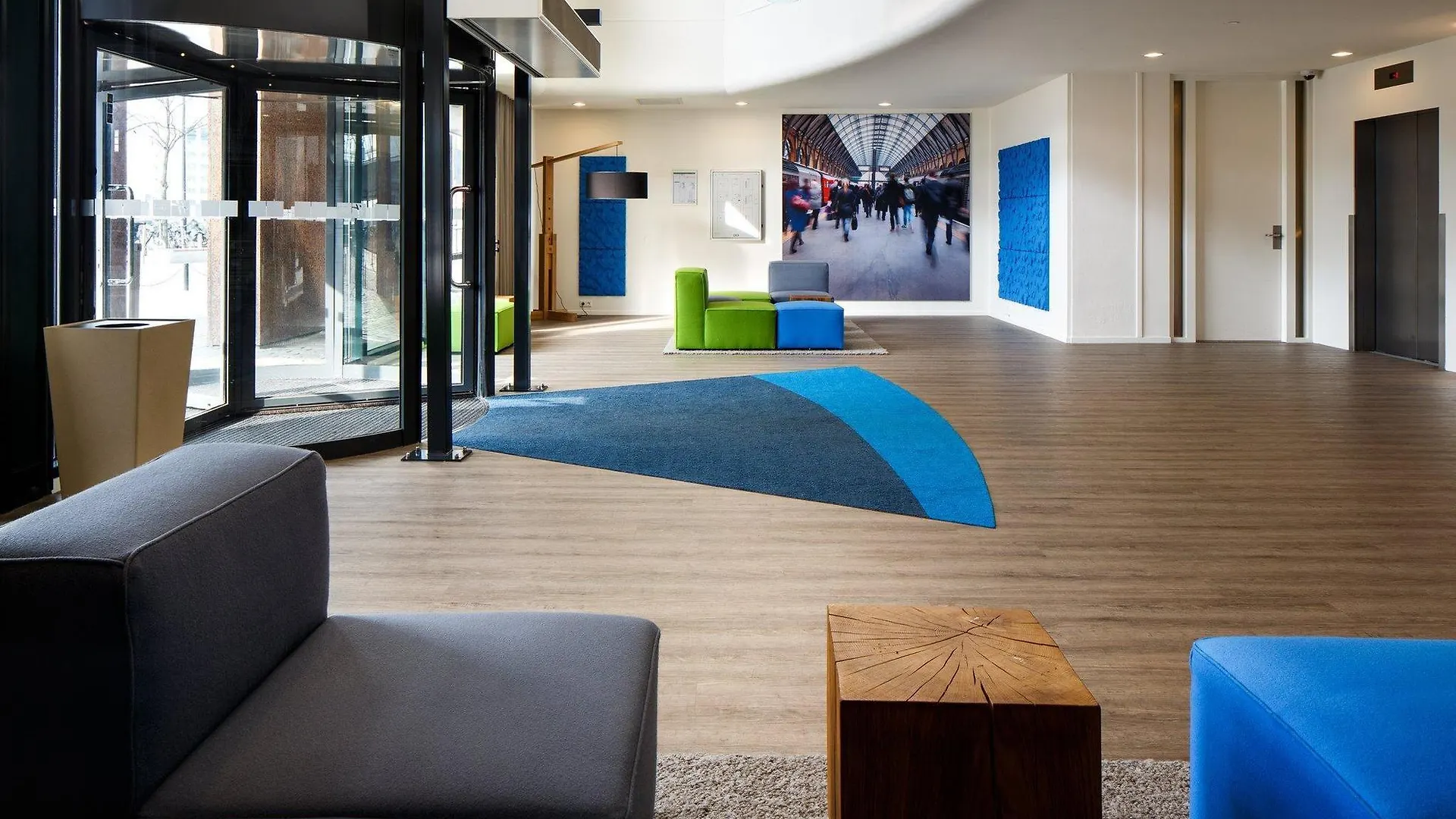 *** Hotel Holiday Inn Express Amsterdam - Sloterdijk Station By Ihg Netherlands