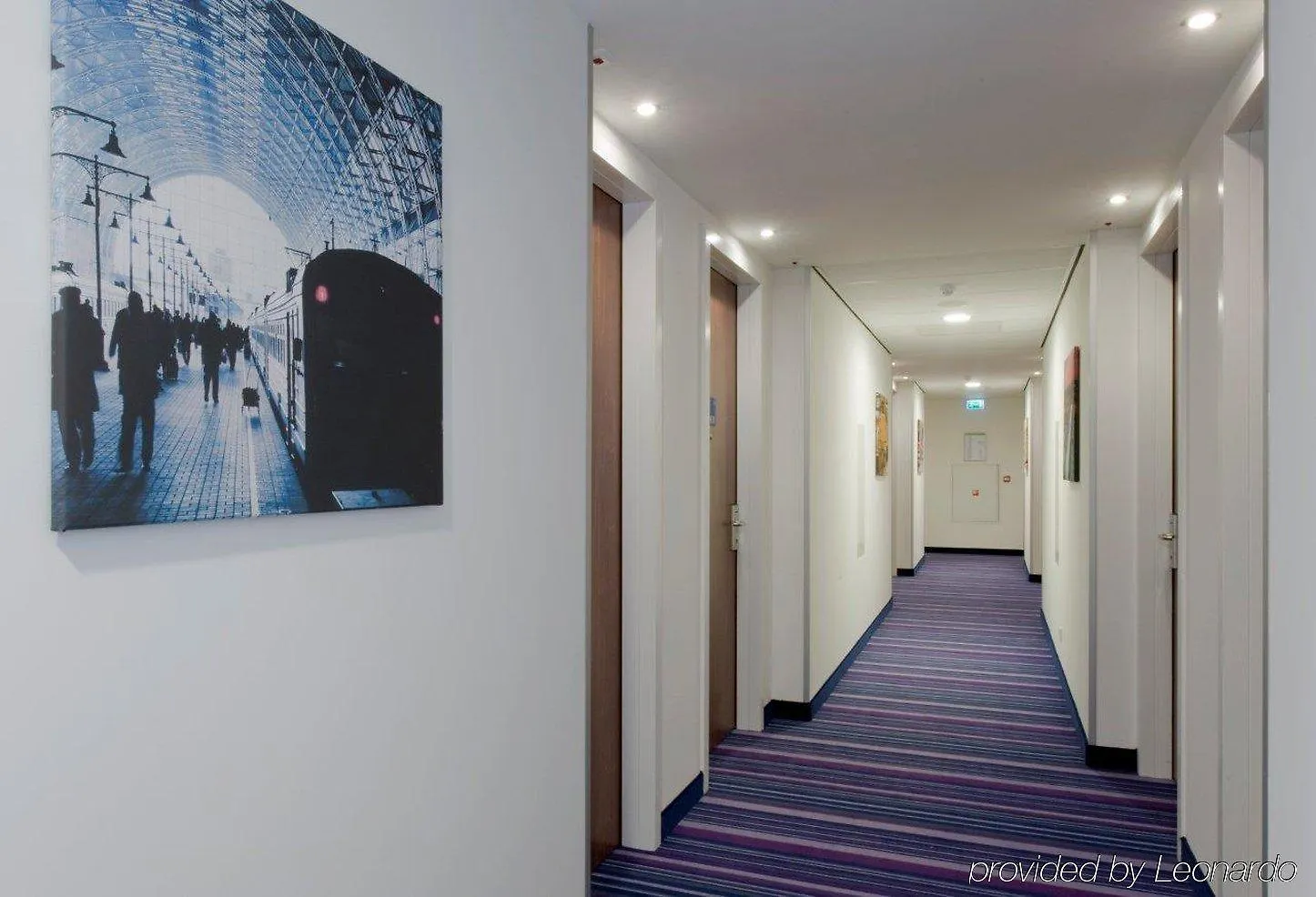 Holiday Inn Express Amsterdam - Sloterdijk Station By Ihg 3*,